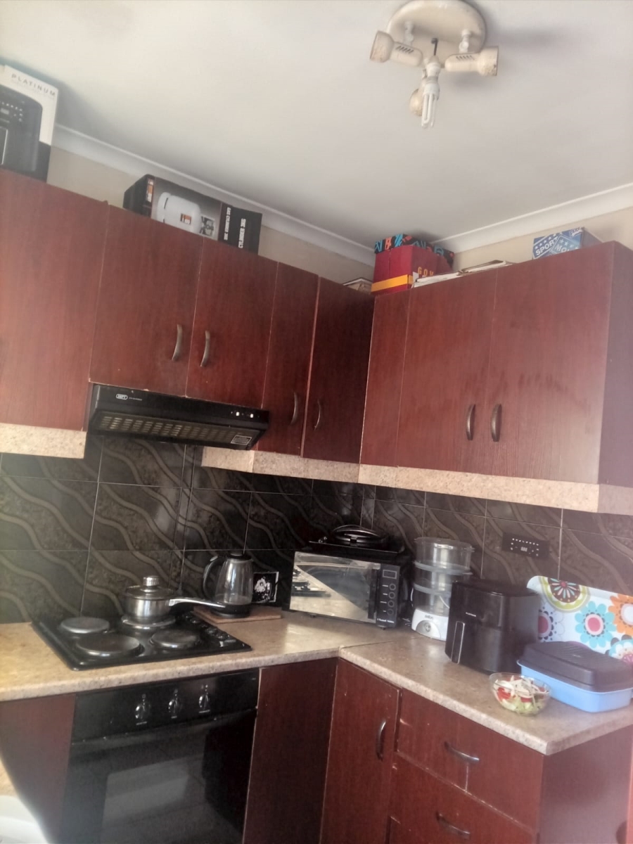 2 Bedroom Property for Sale in Beverly Park Western Cape